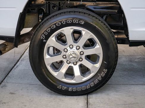 Used 2023 RAM 2500 Laramie AWD/4WD image 11