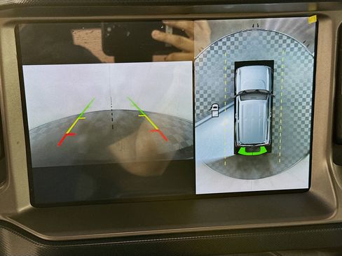 Used 2022 Ford Bronco Outer Banks w/ Sasquatch Package image 23