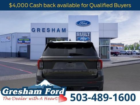 New 2026 Ford Explorer ST-Line w/ ST-Line Street Pack AWD/4WD image 5