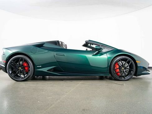 Used 2016 Lamborghini Huracan LP 610-4 AWD/4WD image 8