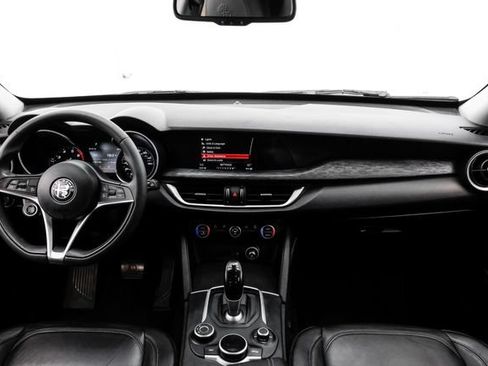 Used 2019 Alfa Romeo Stelvio w/ Nero Edizione RWD image 19