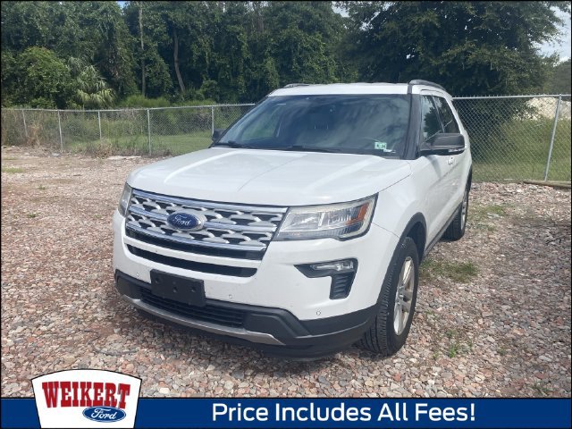 Used 2019 Ford Explorer XLT w/ Equipment Group 202A AWD/4WD image 1