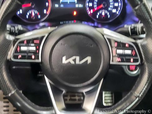 Used 2023 Kia Forte GT-Line w/ GT-Line Technology Package FWD image 18