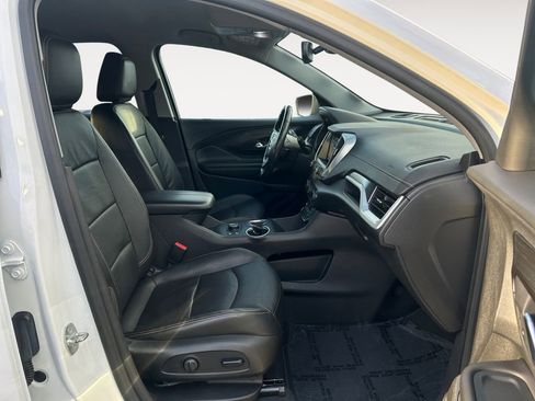 Used 2021 GMC Terrain SLT image 10