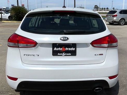 Used 2014 Kia Forte EX image 10