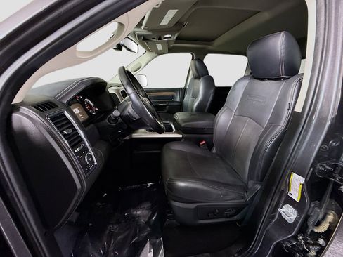 Used 2018 RAM 2500 Laramie w/ Convenience Group AWD/4WD image 21