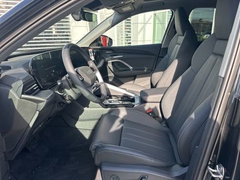 New 2025 Audi Q5 Premium Plus image 10