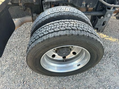 Used 2019 Ford F550 XLT image 30