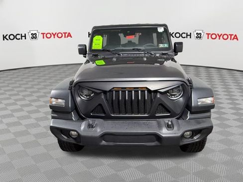 Used 2024 Jeep Wrangler Unlimited Sport AWD/4WD image 2