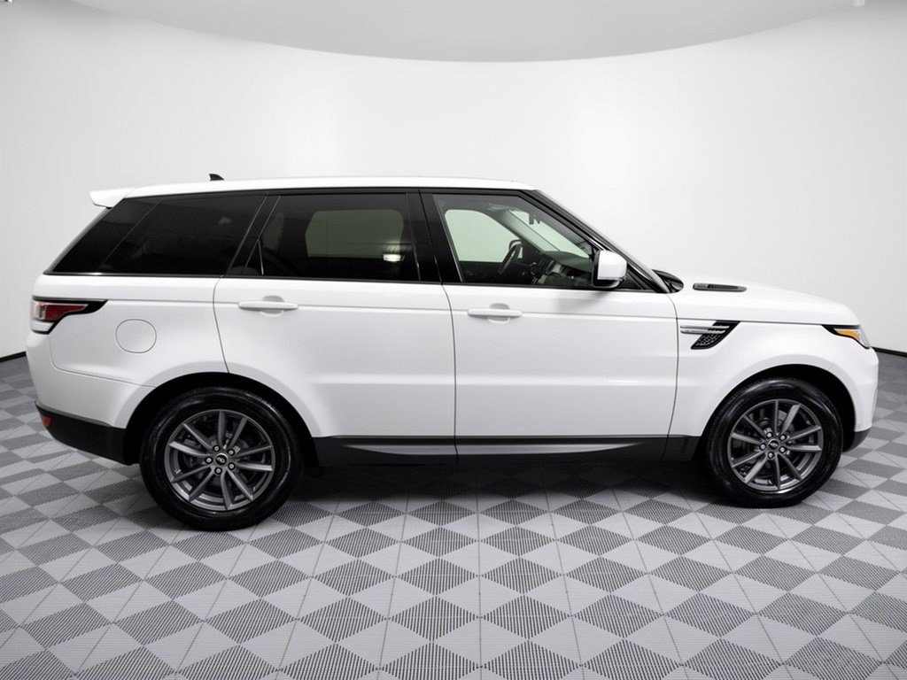 Used 2016 Land Rover Range Rover Sport SE AWD/4WD image 7