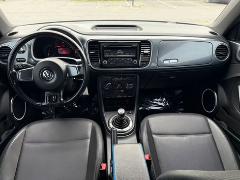 Used 2012 Volkswagen Beetle 2.5 FWD image 27
