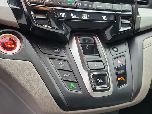 Used 2018 Honda Odyssey Touring image 27
