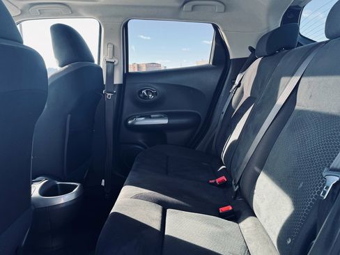 Used 2015 Nissan Juke SV w/ Cold Weather Package image 22