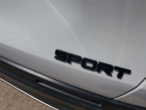 Used 2023 Honda HR-V Sport image 11