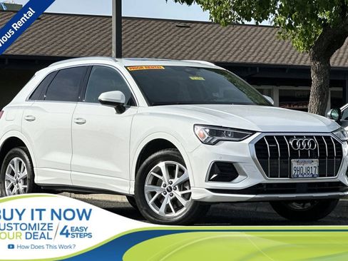 Used 2023 Audi Q3 2.0T Premium image 1