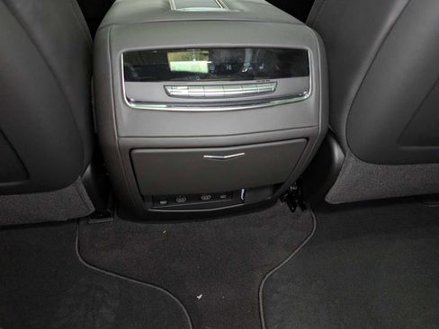 New 2026 Cadillac Escalade Platinum Sport w/ LPO, ONYX Package image 17