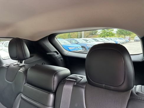 Used 2017 Jeep Cherokee Trailhawk image 16