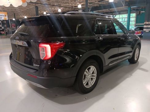 Certified 2023 Ford Explorer XLT w/ Equipment Group 202A AWD/4WD image 12