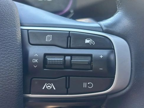 Used 2023 Kia Sportage EX AWD/4WD image 11
