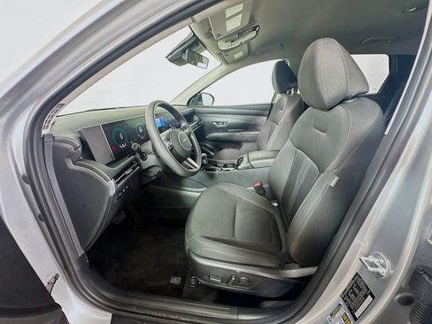 Used 2025 Hyundai Tucson SEL image 13