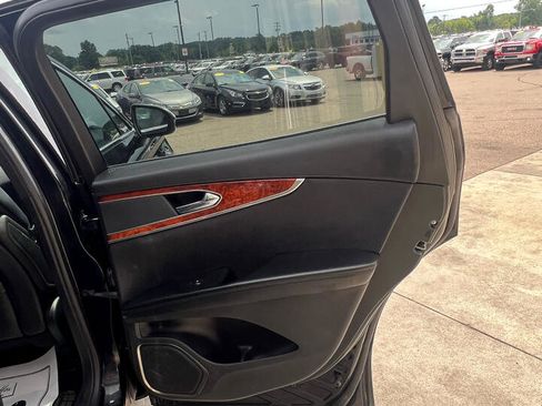 Used 2016 Lincoln MKX Reserve w/ Equipment Group 102A image 14