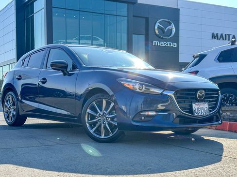 Used 2018 MAZDA MAZDA3 Grand Touring w/ Premium Equipment Package image 1