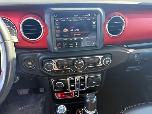 Used 2021 Jeep Gladiator Rubicon image 14