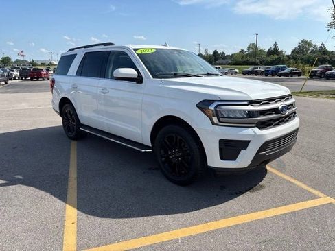 Used 2023 Ford Expedition XLT AWD/4WD image 28