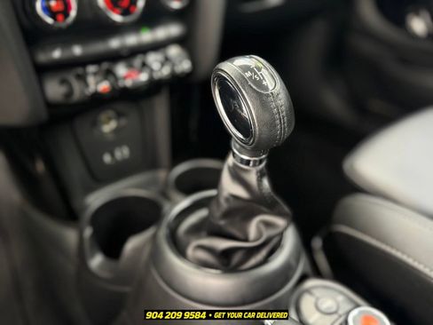 Used 2018 MINI Cooper S FWD image 13