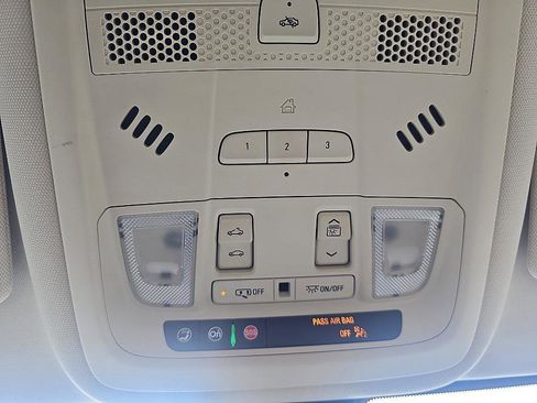 Used 2020 Cadillac XT6 Premium Luxury image 29