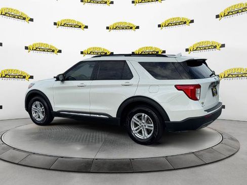 Certified 2023 Ford Explorer XLT w/ Equipment Group 202A RWD image 3