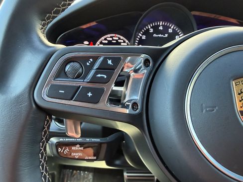 Certified 2022 Porsche Cayenne Turbo S image 33