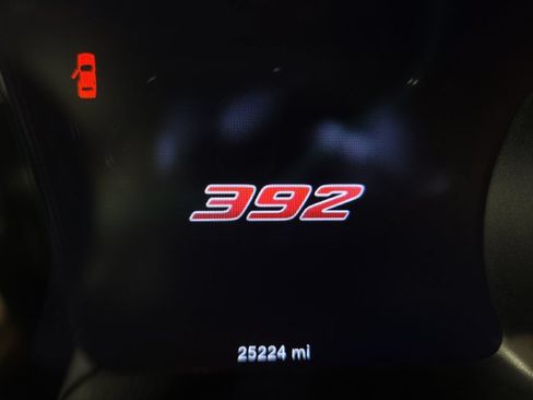 Used 2023 Dodge Challenger R/T Scat Pack w/ Scat Pack Stripe RWD image 17
