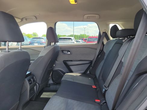 Certified 2023 Nissan Rogue SV AWD/4WD image 11