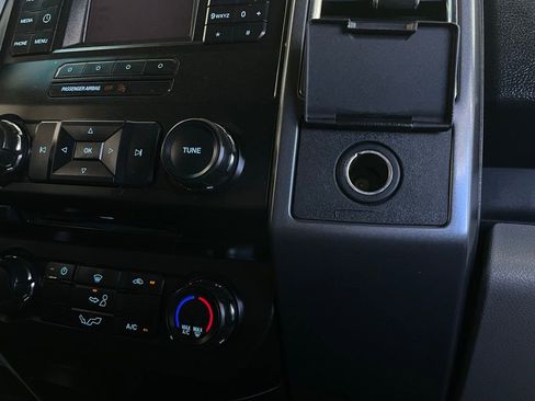 Used 2016 Ford F150 XLT image 34