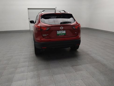Used 2018 Nissan Rogue Sport SL FWD image 6