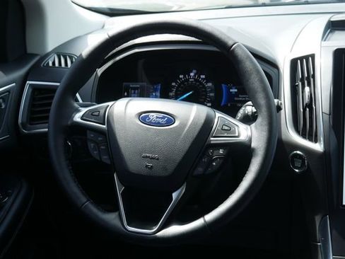 Used 2024 Ford Edge Titanium AWD/4WD image 13