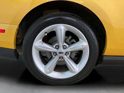 Used 2011 Ford Mustang GT w/ Security Pkg image 25