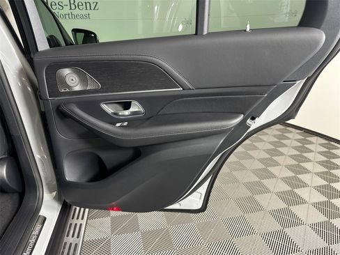 Certified 2025 Mercedes-Benz GLE 350 GLE 350 image 18