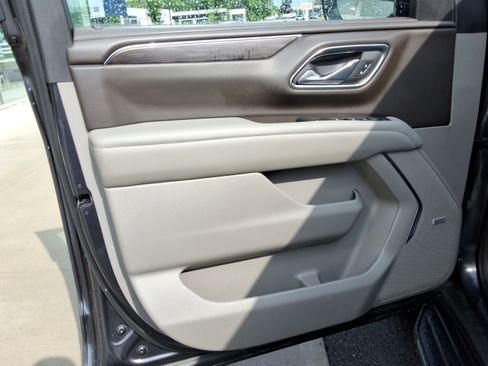Used 2023 Chevrolet Tahoe LT AWD/4WD image 23