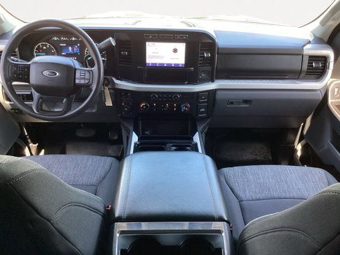 Used 2024 Ford F250 XLT image 4