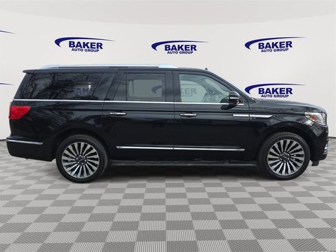 Used 2019 Lincoln Navigator L Reserve image 2
