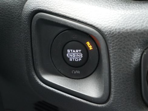 Used 2025 Jeep Wrangler Sport S image 8