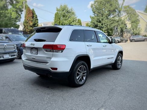 Used 2018 Jeep Grand Cherokee Limited AWD/4WD image 8
