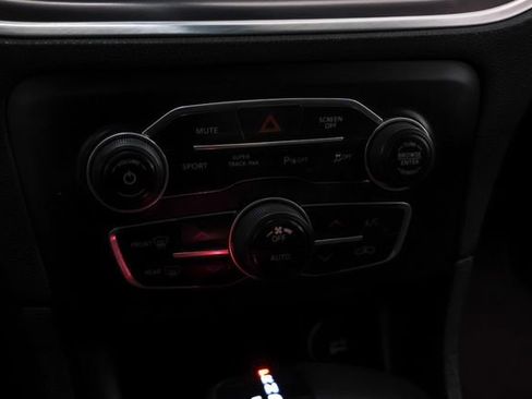 Used 2019 Dodge Charger GT w/ Blacktop Package image 22