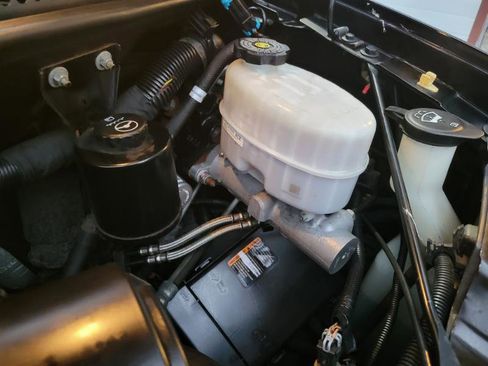 Used 2017 Chevrolet Express 3500 LT w/ LT Preferred Equipment Group image 50