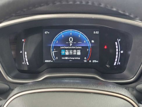 Used 2024 Toyota Corolla Cross XLE w/ Convenience Package image 46