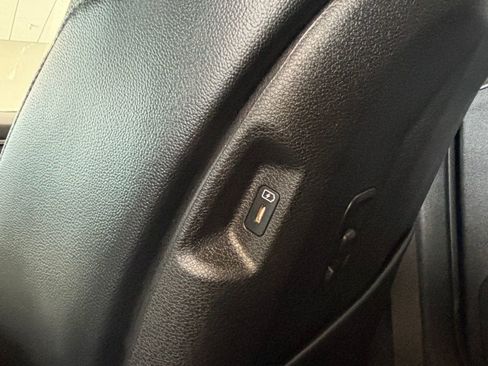 Used 2023 Kia Sportage EX image 13