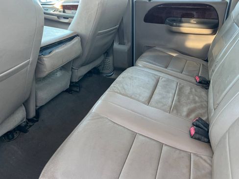 Used 2004 Ford F350 Lariat AWD/4WD image 13