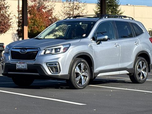 Used 2020 Subaru Forester Touring w/ Popular Package #2 image 9